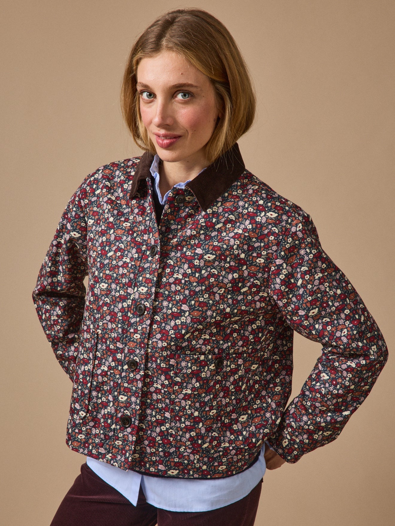 Veste worker femme en coton à motif floral, motif floral sombre – vue 2