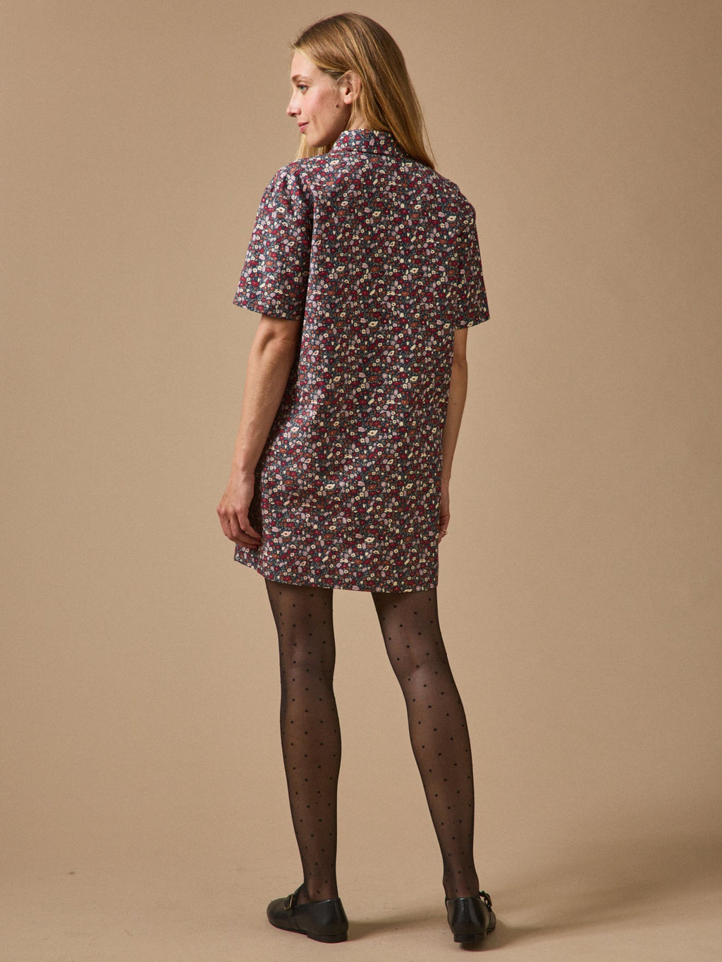 Robe-chemise femme à motif floral, motif floral sombre – vue 2