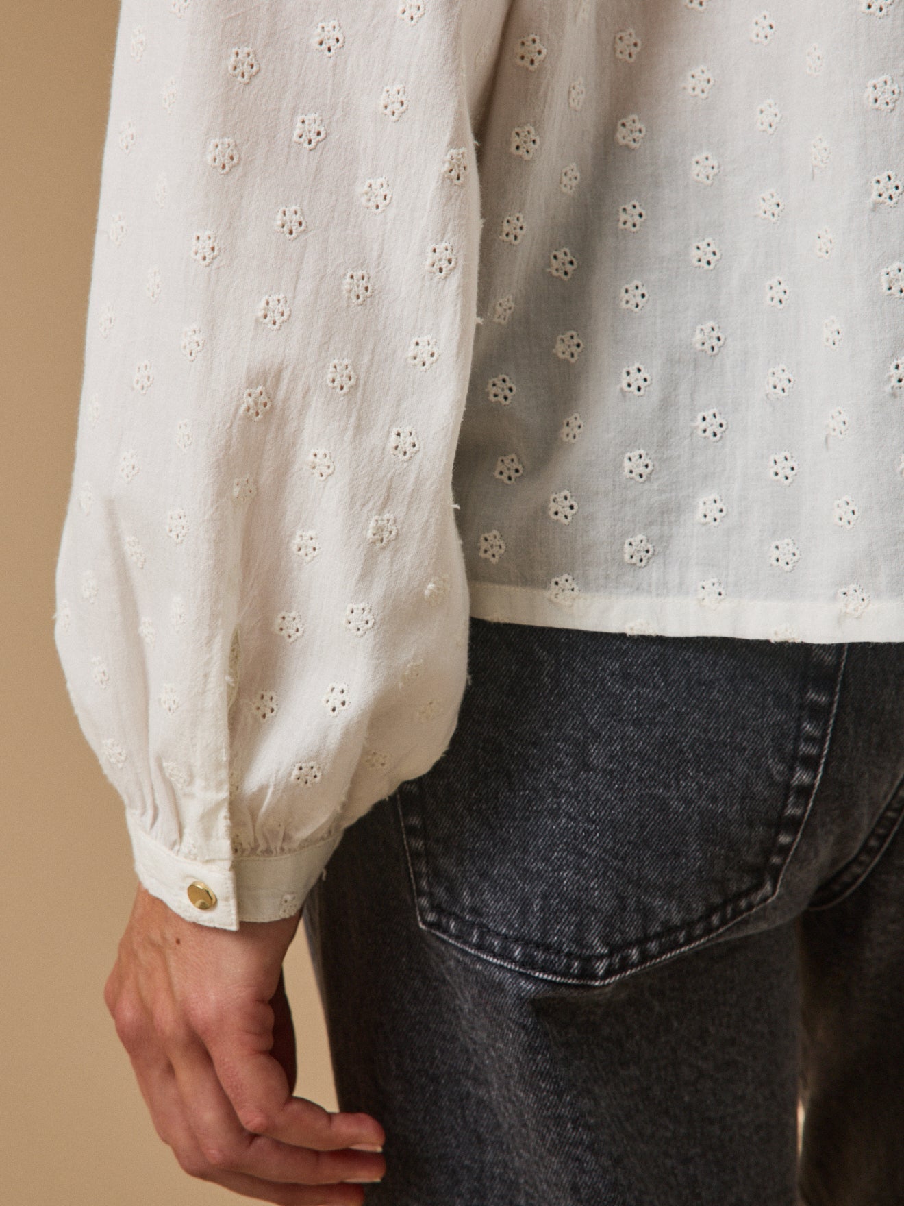 Blouse femme en broderie anglaise – écru, écru – vue 5