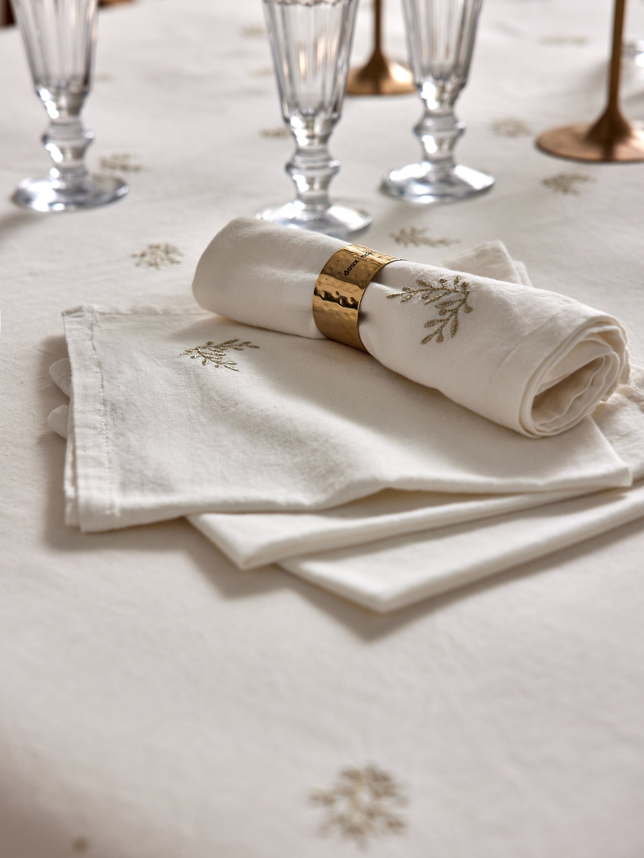 Lot de 4 serviettes brodées en coton et viscose, blanc – vue 4