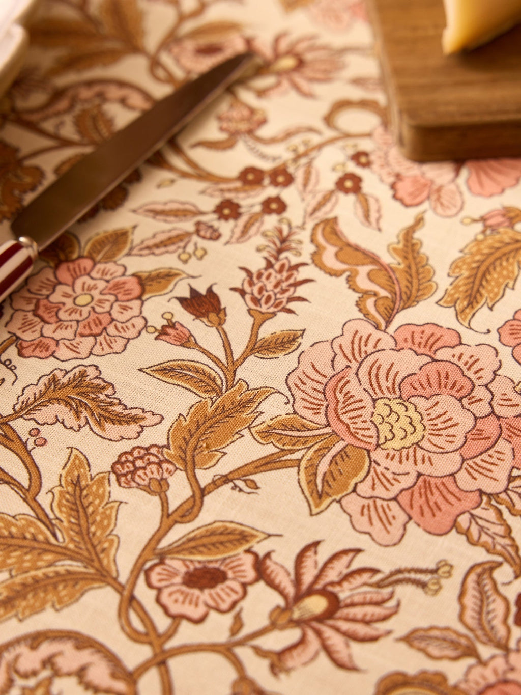 Nappe imprimée en coton mélangé – caramel, caramel – vue 2