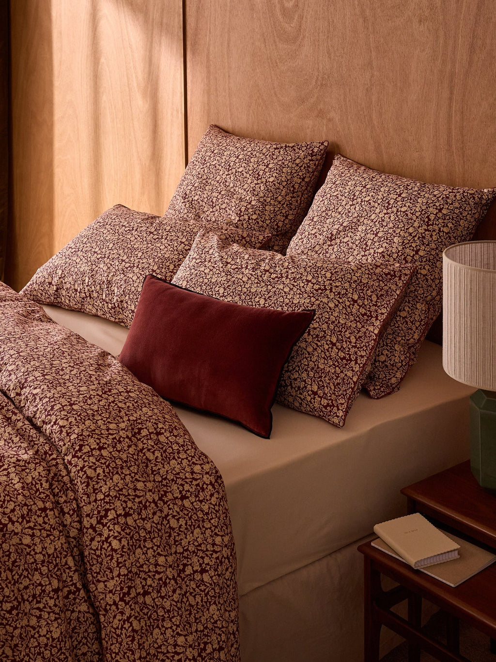 Housse de coussin en velours – châtaigne, châtaigne – vue 6