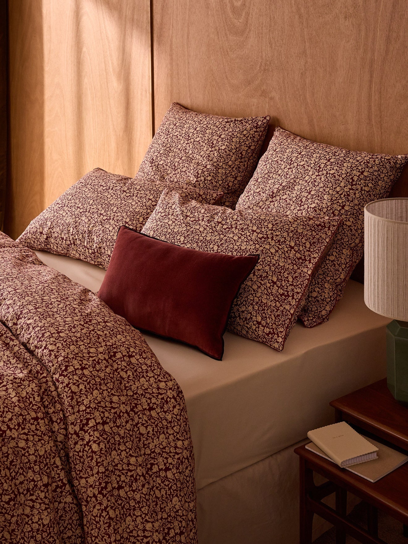 Housse de coussin en velours – châtaigne, châtaigne – vue 6