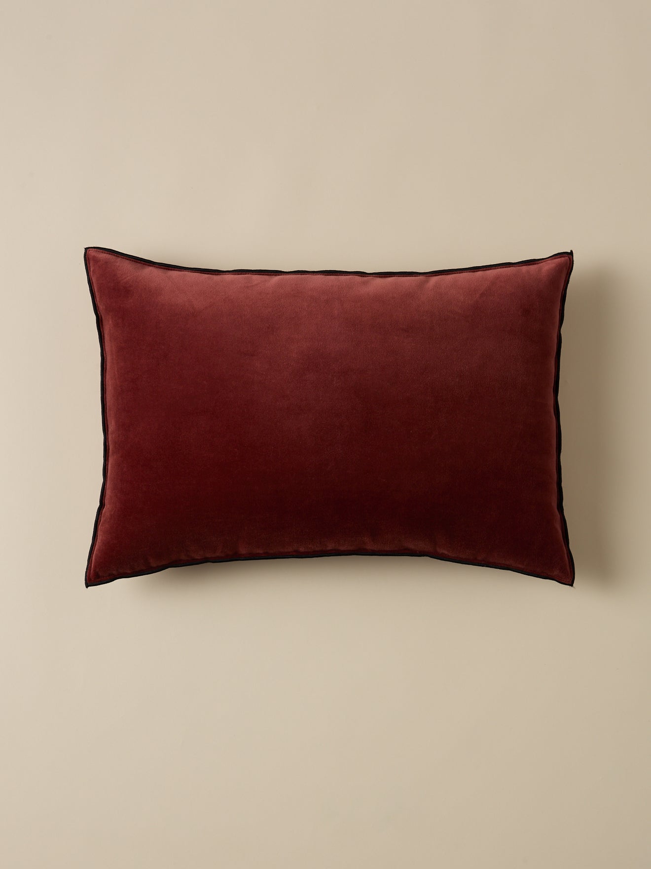 Housse de coussin en velours – châtaigne, châtaigne – vue 1