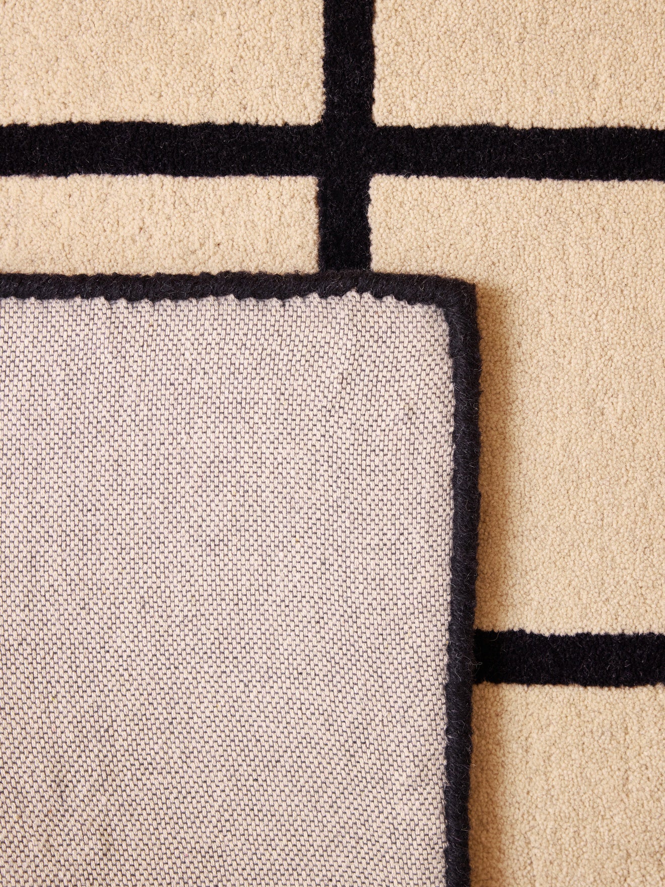 Tapis à carreaux – 120 × 180 cm, carreaux noir et beige – vue 3