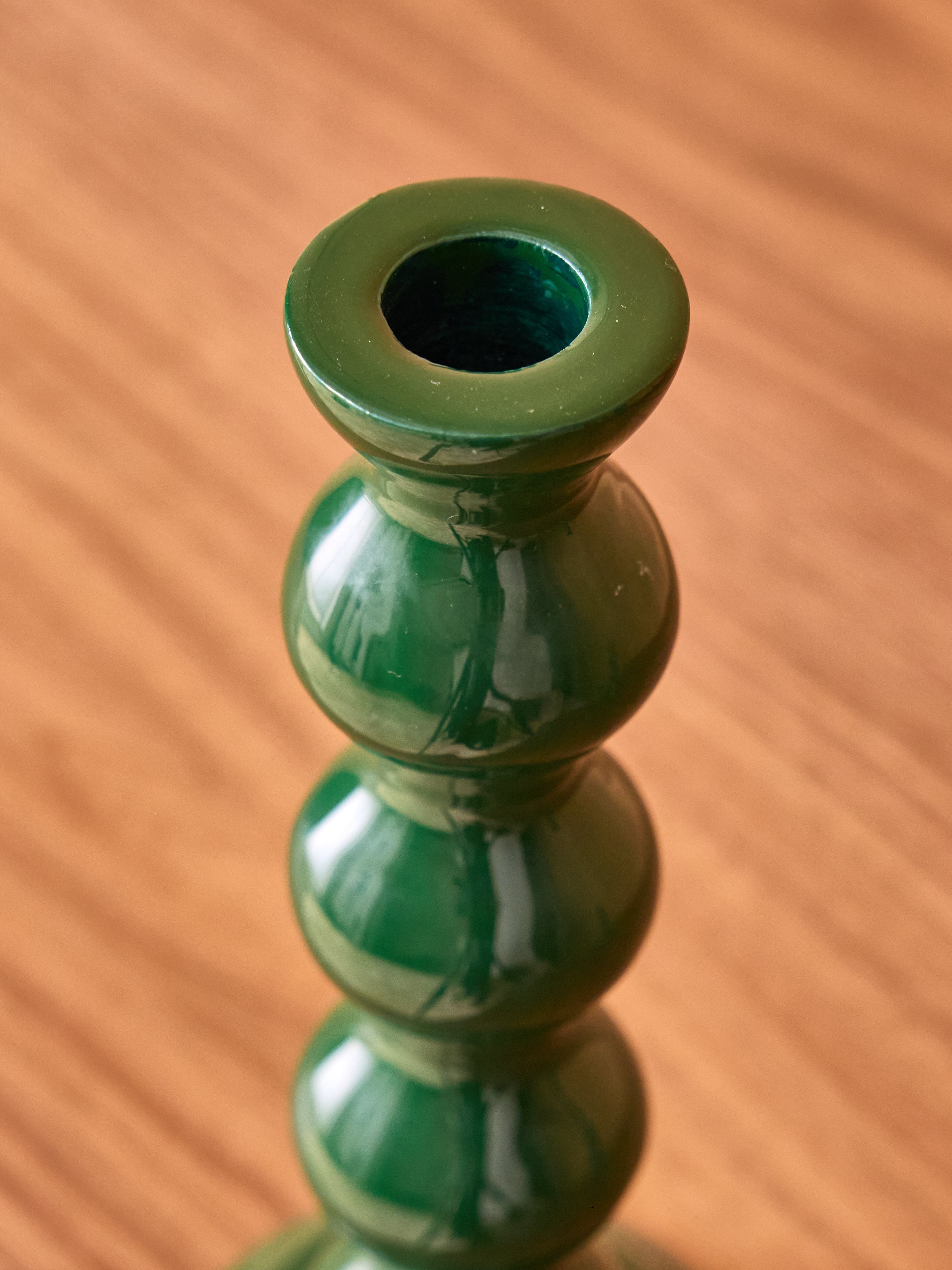 Bougeoir à boules en métal émaillé – moyen format, vert anglais – vue 2