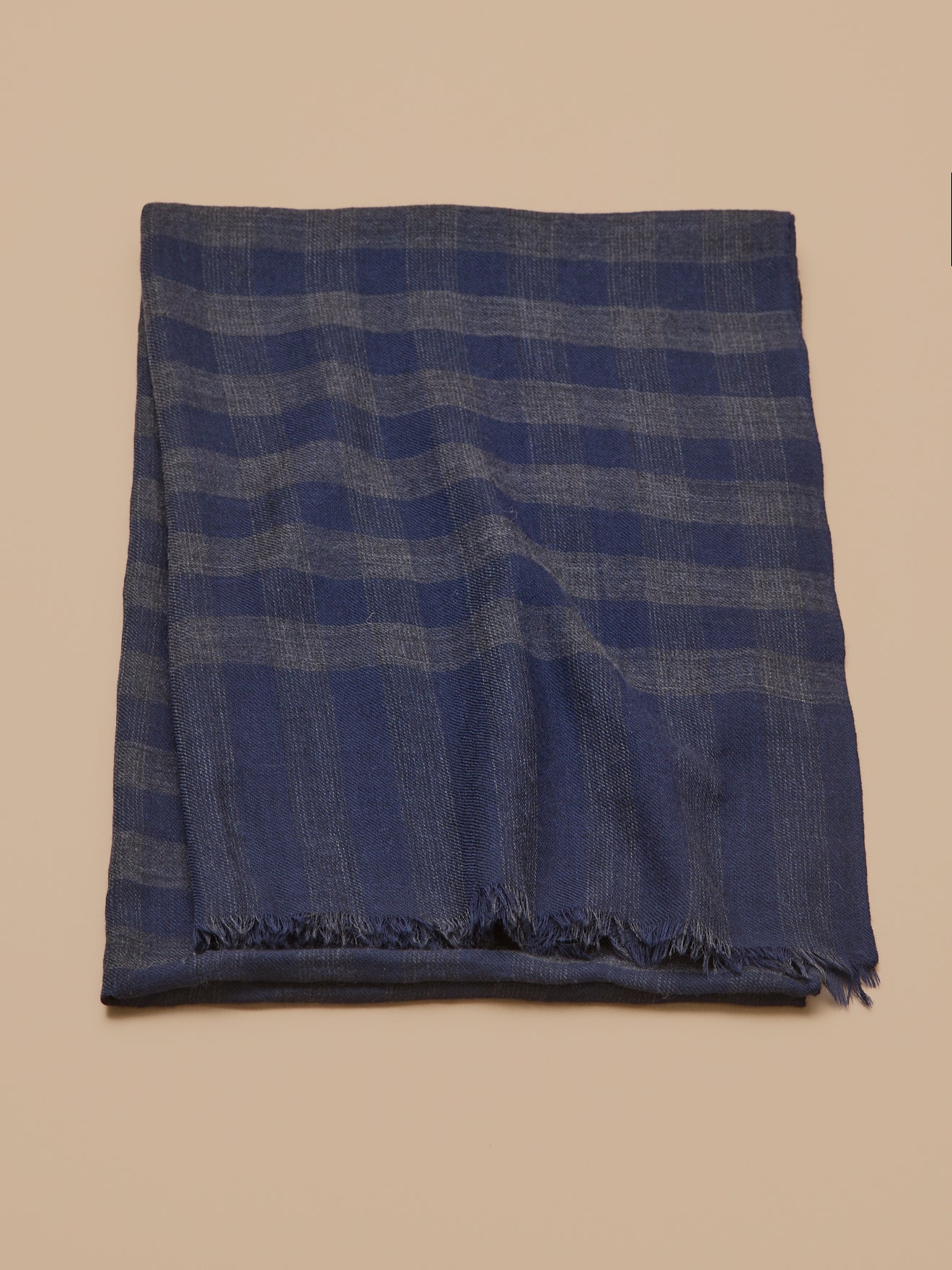 Écharpe adulte en twill de laine à carreaux – bleu marine et anthracite, bleu marine et anthracite – vue 3