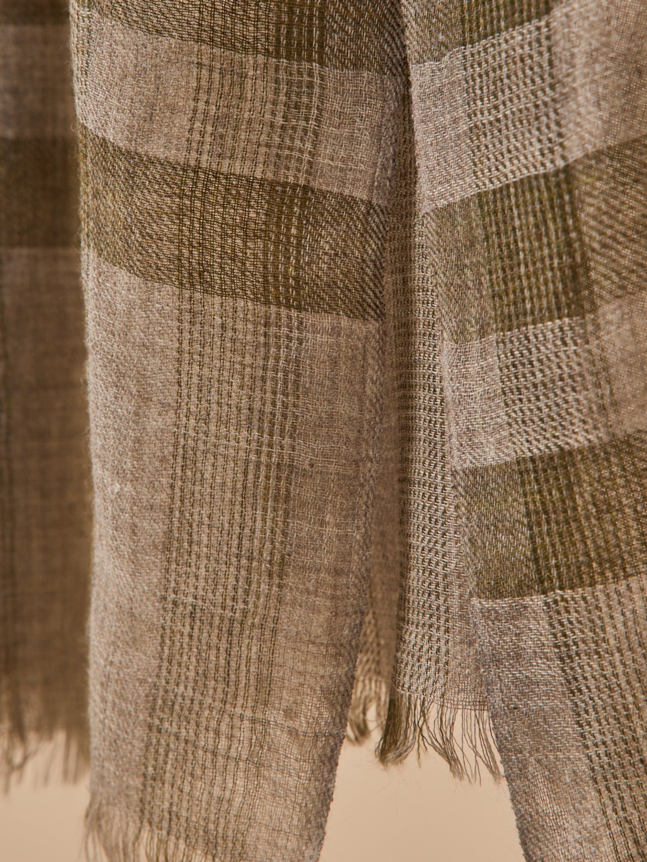 Écharpe adulte en twill de laine à carreaux – kaki, carreaux kaki – vue 4