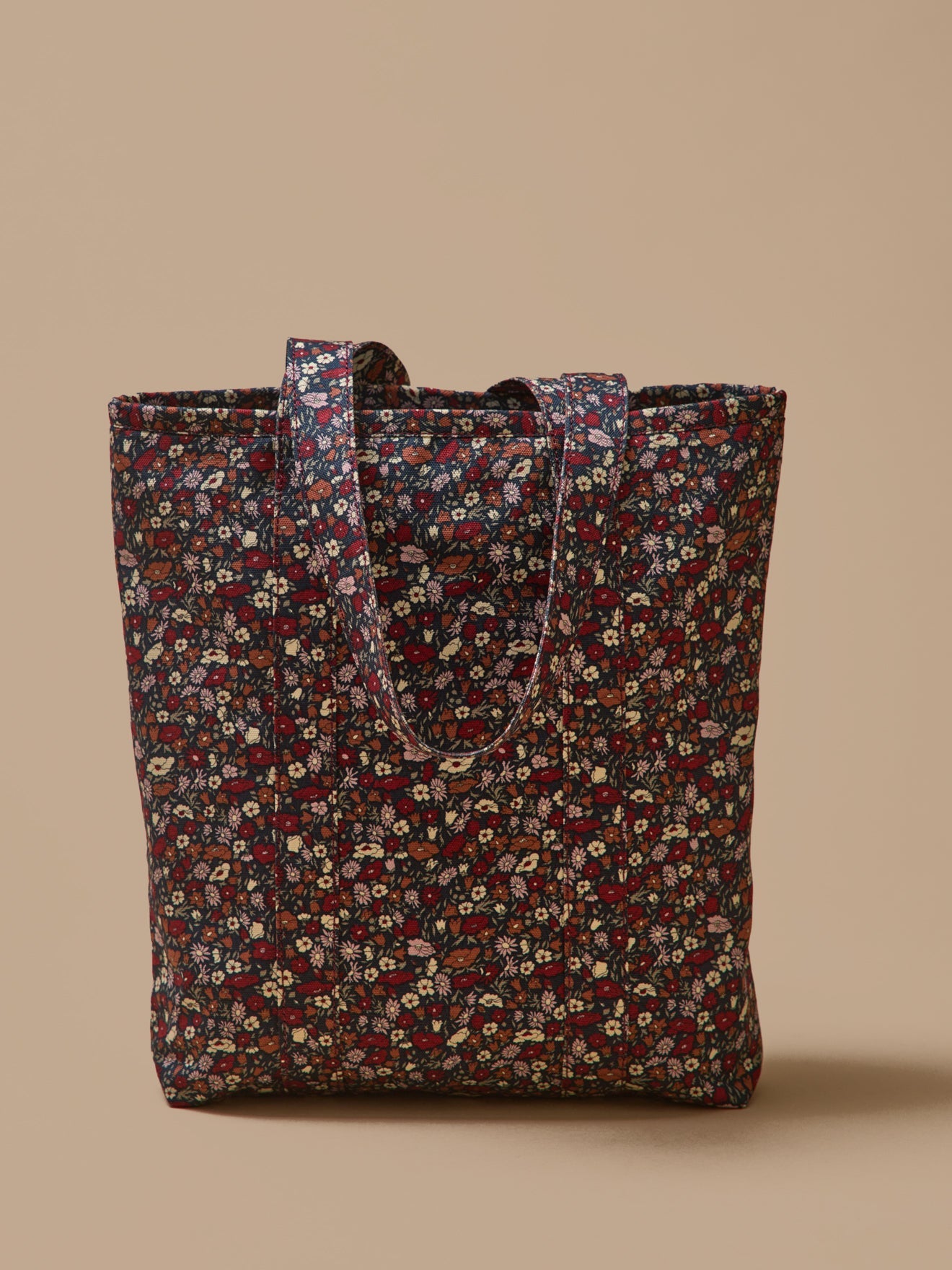 Sac cabas à motif floral – grand format, motif floral sombre – vue 3